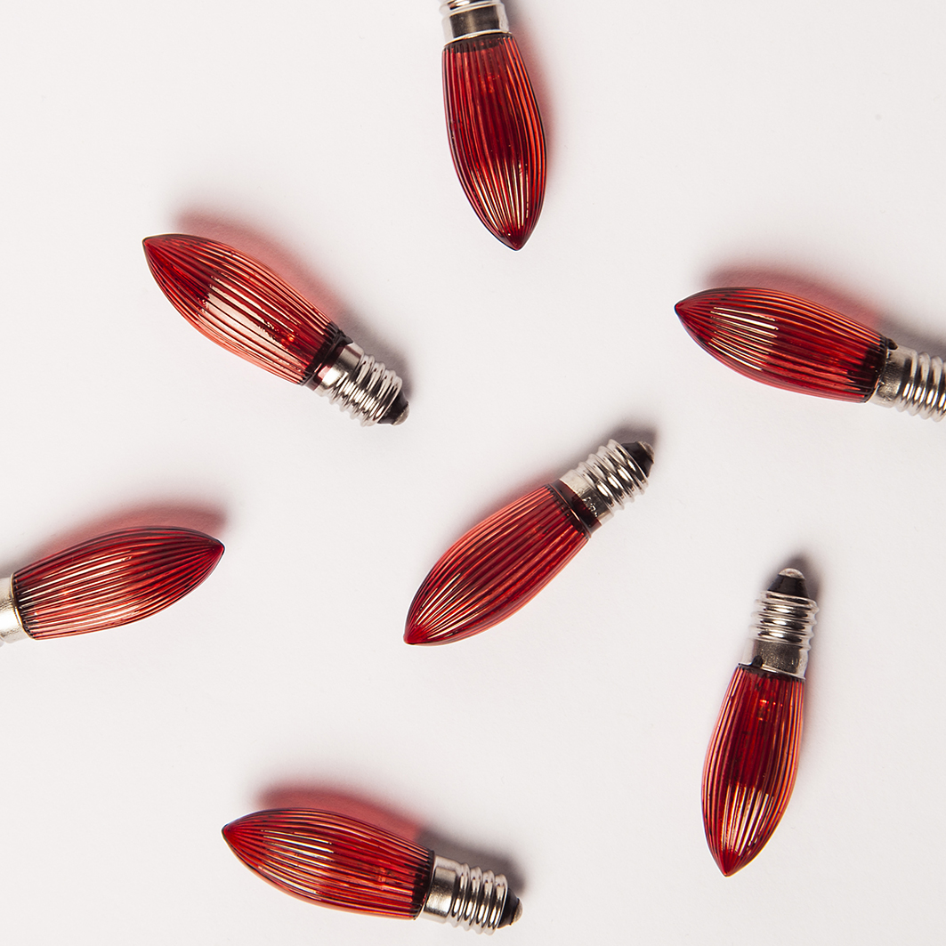 BALENÍ  Červená žárovka FILAMENT pro svícen 34V/0,2W, balení 100 ks