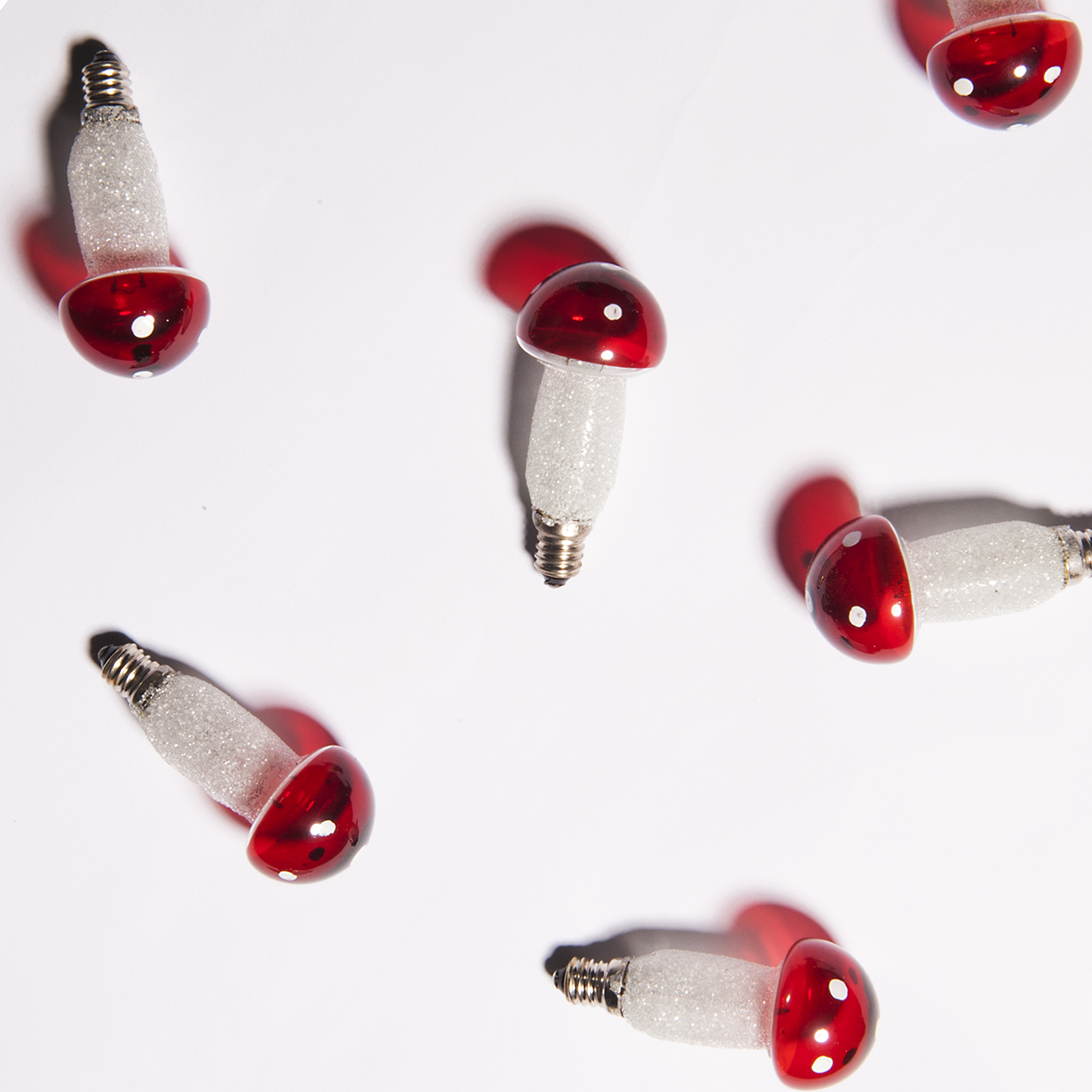 BALENÍ Žárovka Muchomůrka červená 20V/0,1A, v balení 36 ks