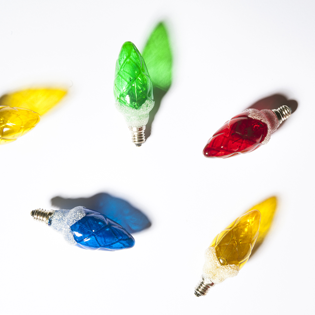 BALENÍ Žárovka Šiška barevná 20V/0,1A, v balení 36 ks