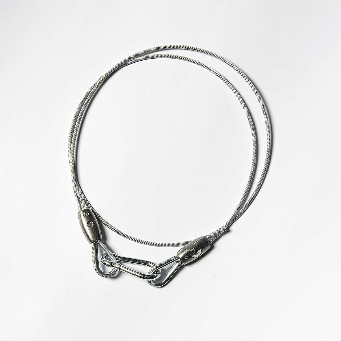 y2)  Nosné ocelové lanko 14 m pro venkovní soupravy s oky na obou koncích a karabinou